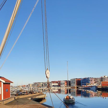 50 M Till Bad I Centrala Skaerhamn Bagian luar foto